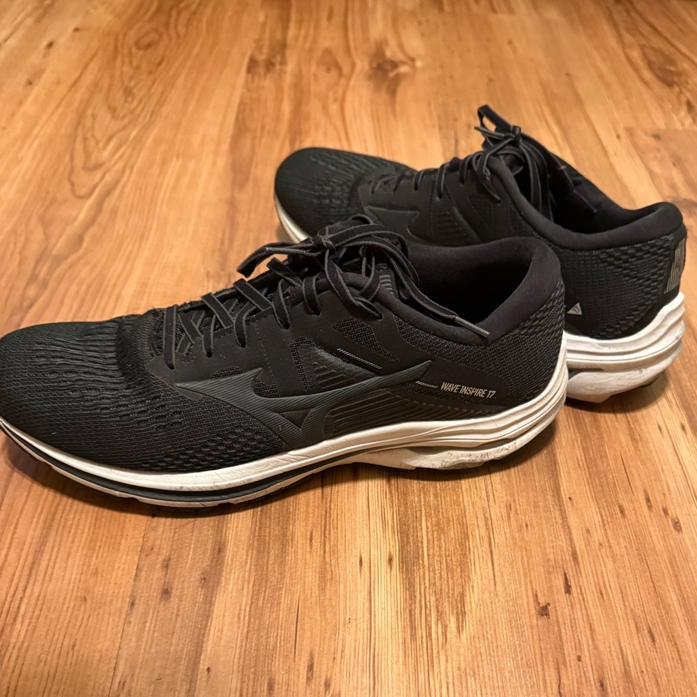 Mizuno Wave Inspire 17